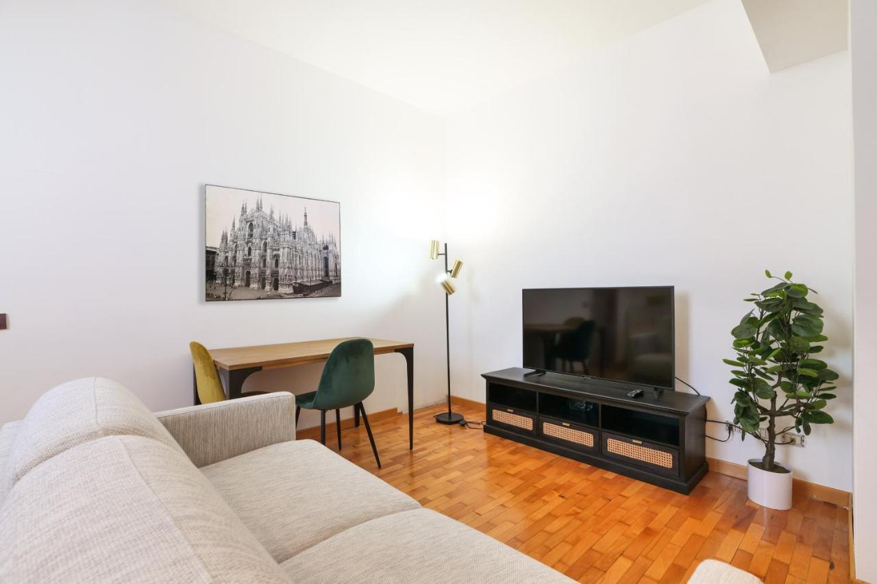 Duomo Luxury Apartment VIII Milan Exterior photo
